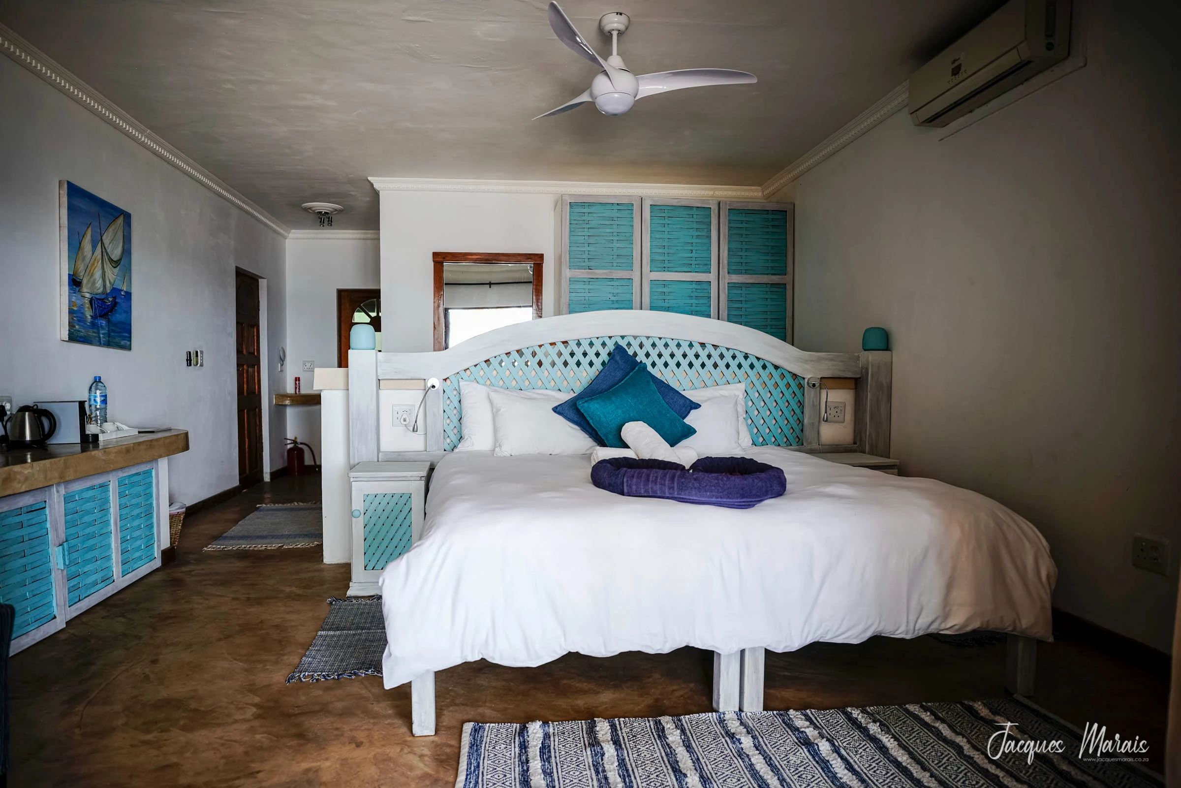 Beachfront Deluxe Suite