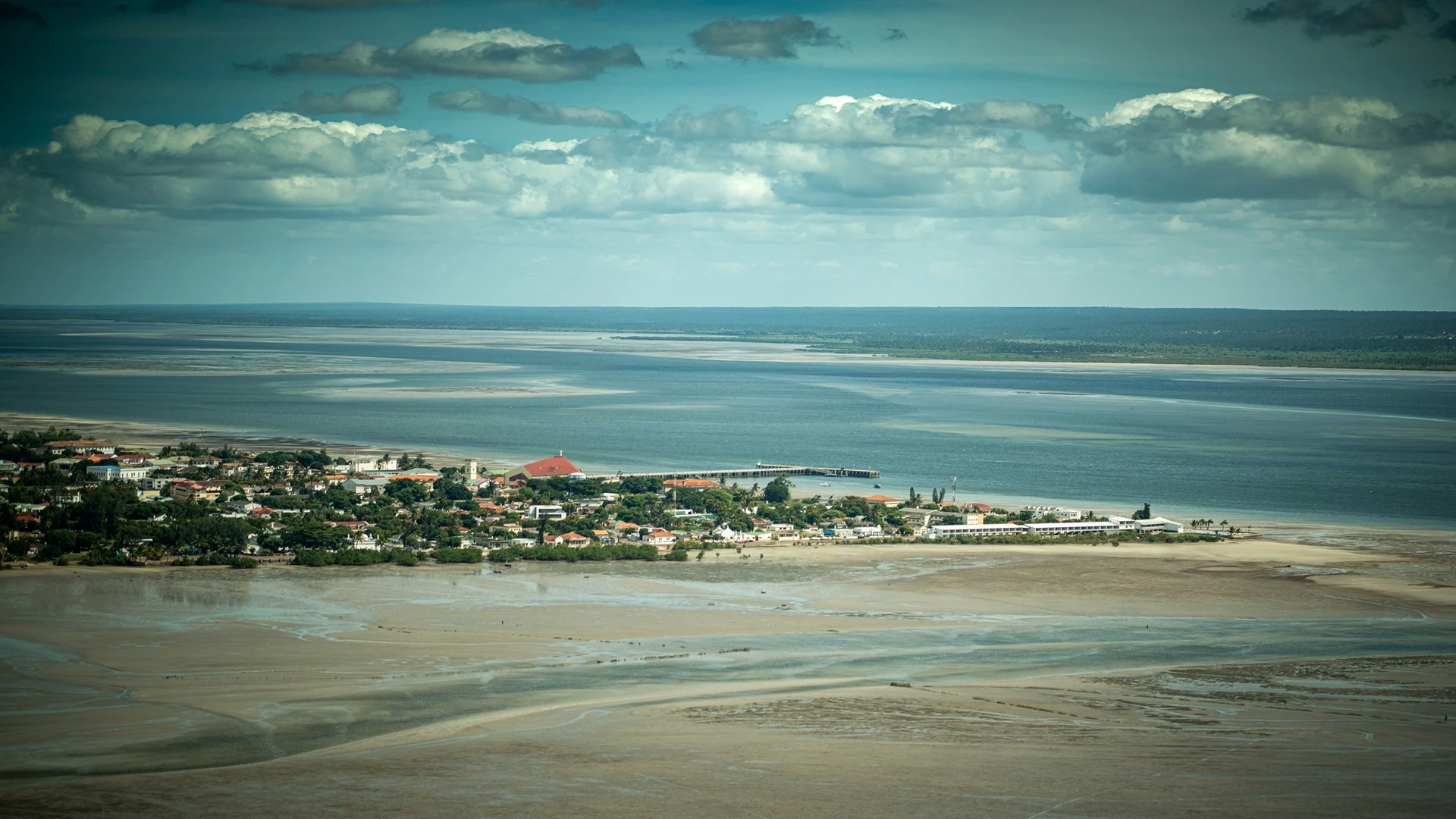 Castelo Beach Resort